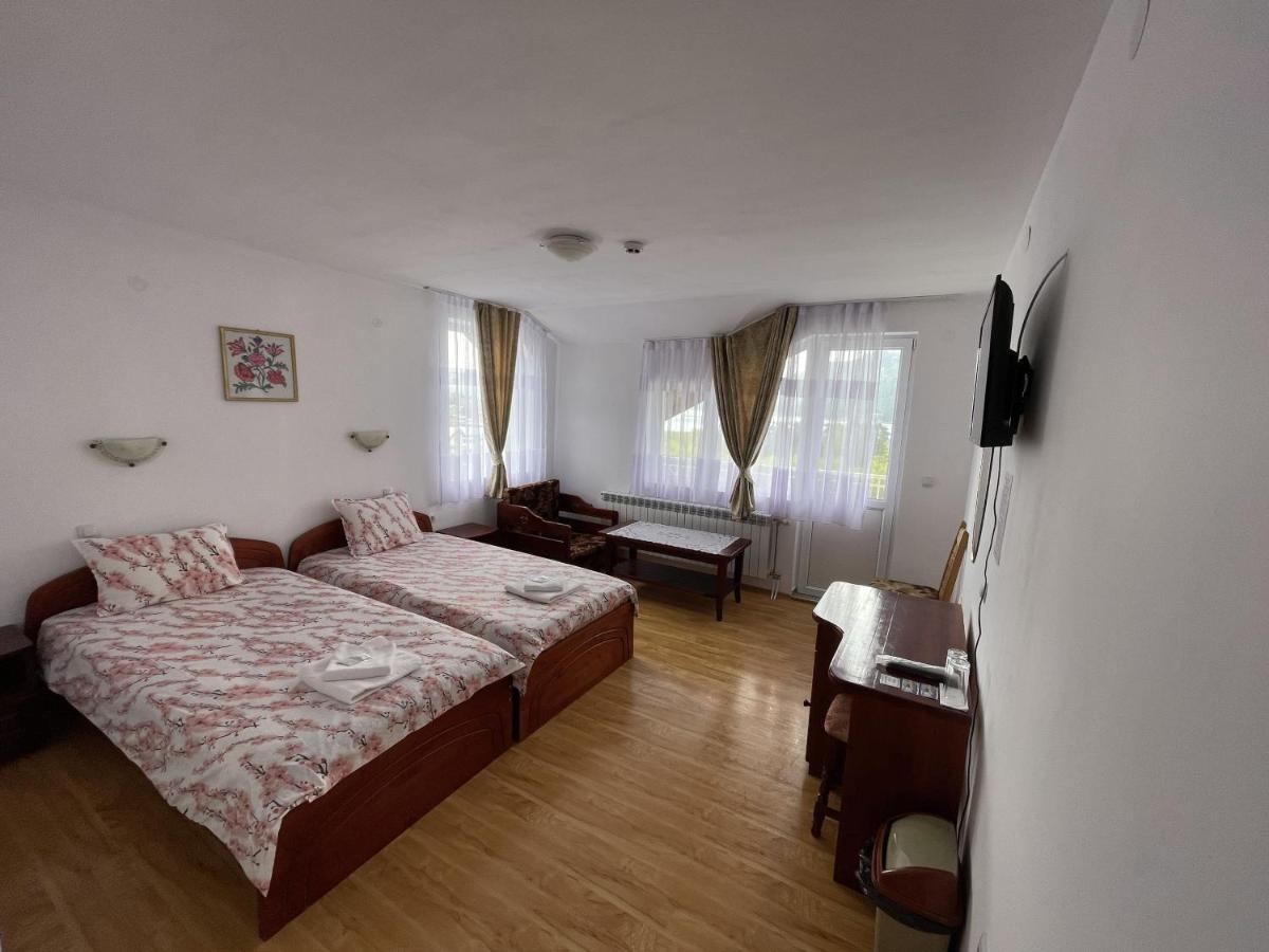 Family Hotel Panorama Sarnica Exteriér fotografie