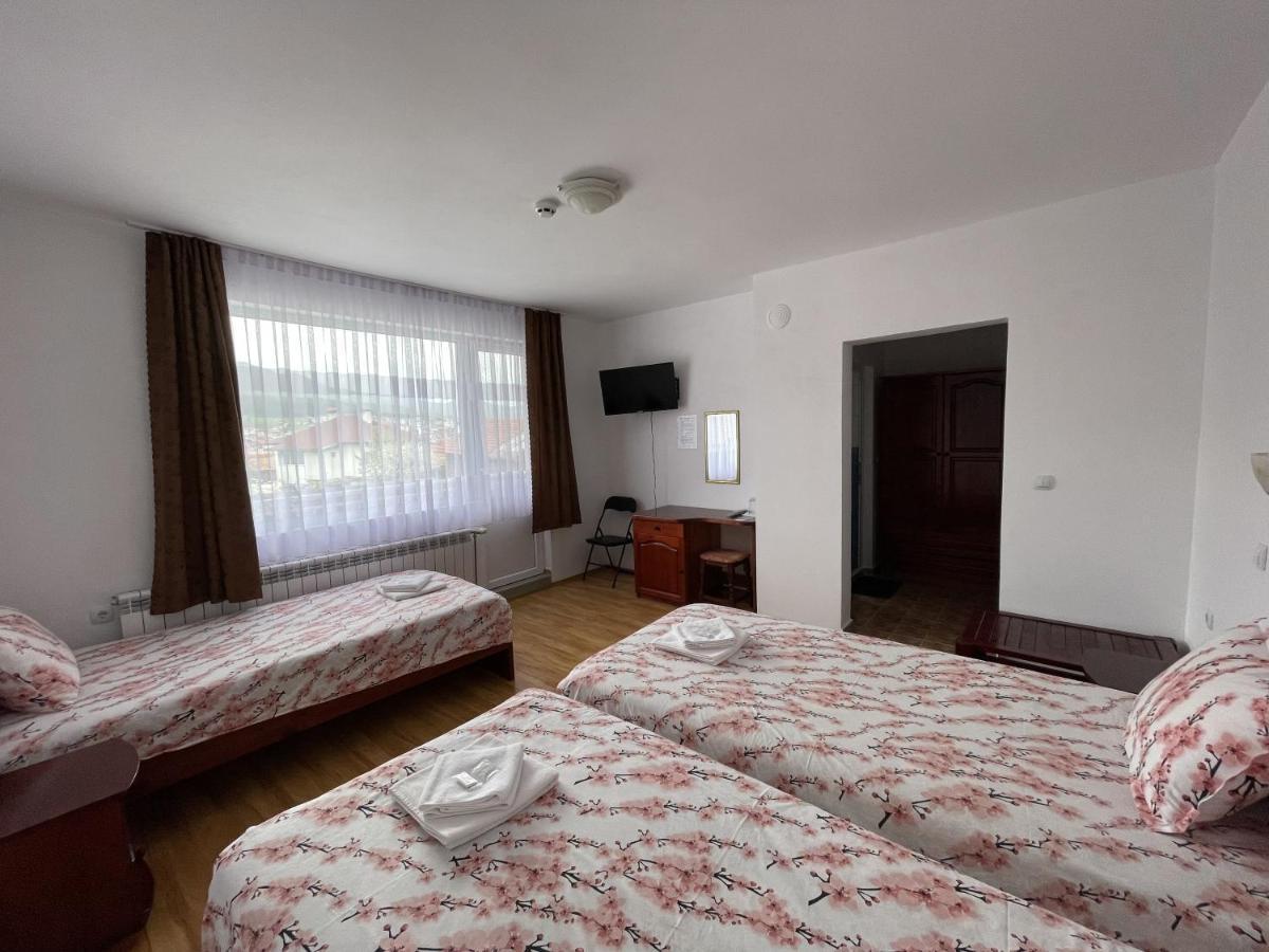Family Hotel Panorama Sarnica Exteriér fotografie